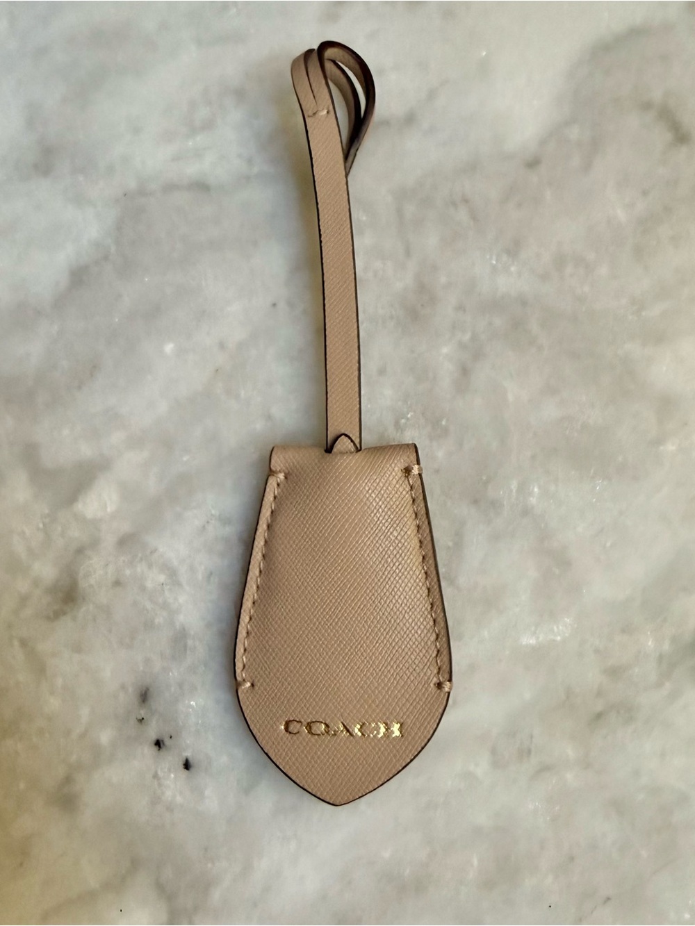 Coach Leather Hidden Keyring Pouch Charm / Key Fob
(Beige/Tan)